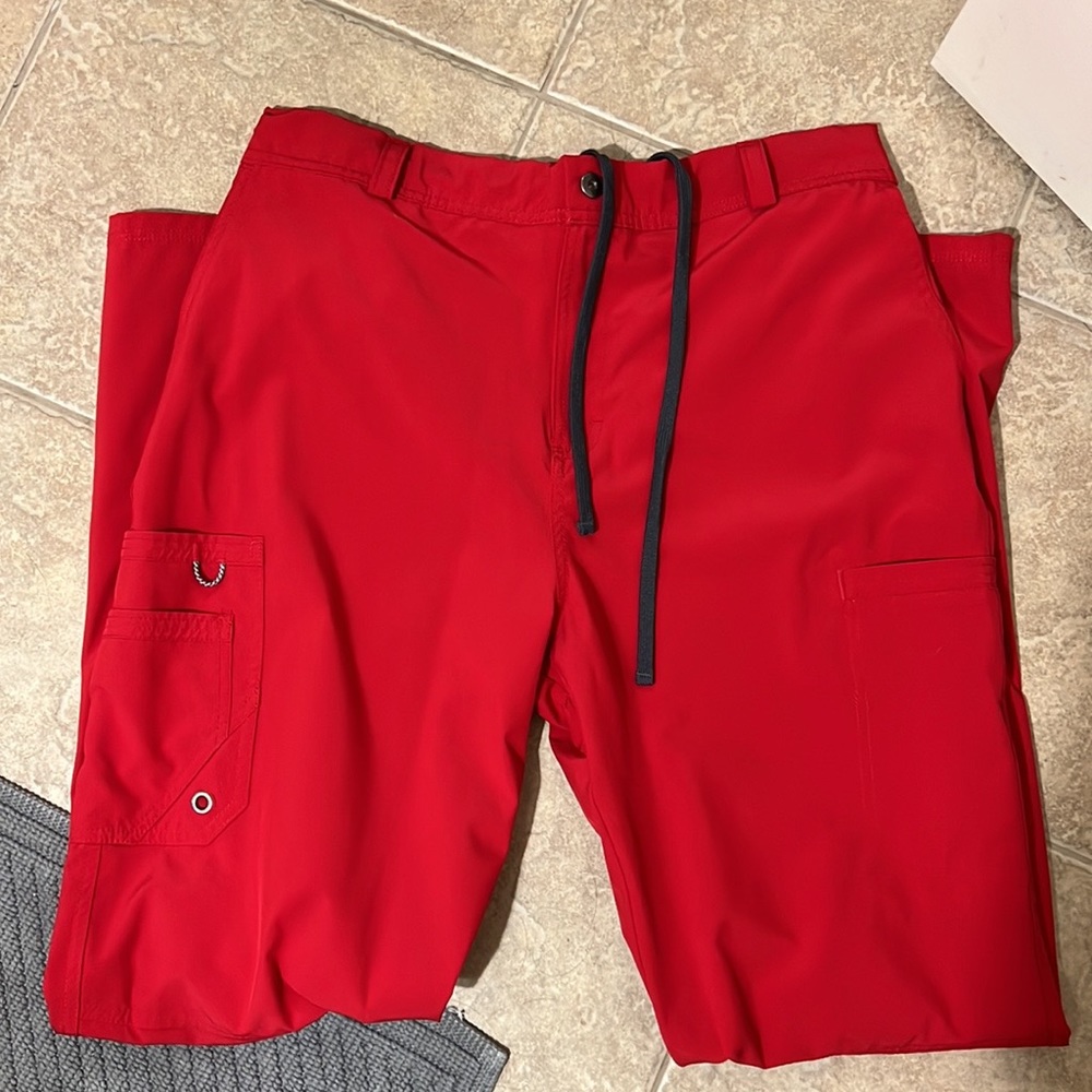 Infinity by Cherokee Men’s Large scrubs in tall.